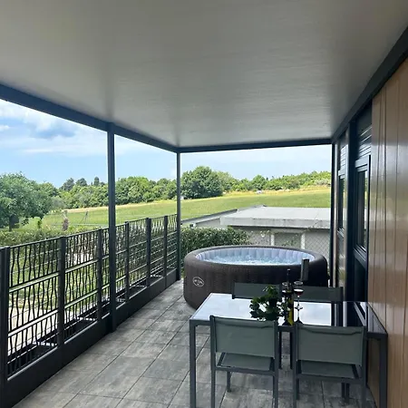 Lägenhet Mobile House & Whirlpool