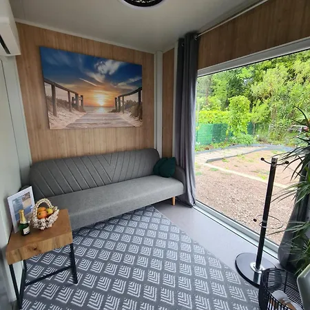 Mobile House & Whirlpool
