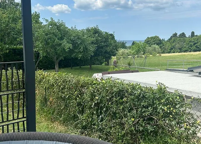 Mobile House & Whirlpool * Ankaran